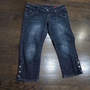 X2 Women's Denim Capri Jeans with Button Detail Sz.10(21 In.inseam)